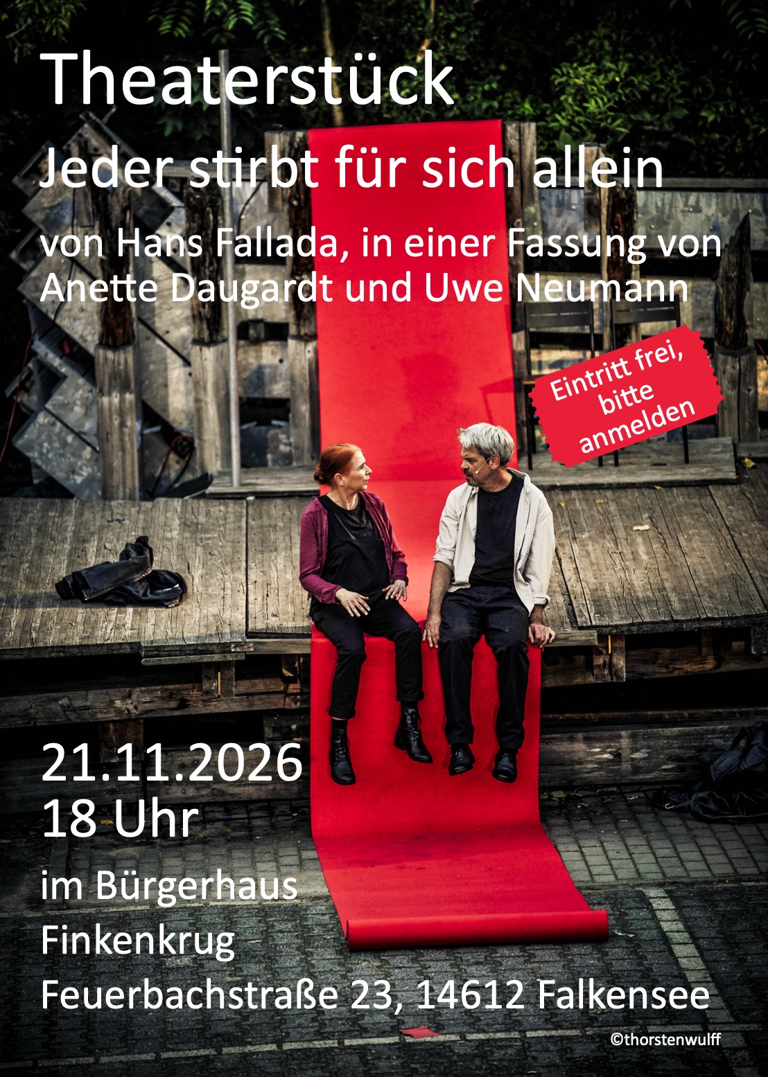 Theaterstück "Jeder stirbt für sich allein"